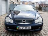 Mercedes-Benz C-Класс 2001 с пробегом 176 тыс.км. 1.999 л. в Тернополе на Autos.ua