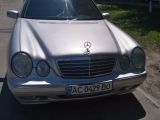 Mercedes-Benz E-Класс 2000 з пробігом 318 тис.км. 2.151 л. в Киеве на Autos.ua