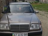 Mercedes-Benz E-Класс 1989 з пробігом 280 тис.км. 3 л. в Ивано-Франковске на Autos.ua