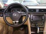 Volkswagen Passat 2.0 TSI 6-DSG (220 л.с.) Premium R-line 2016 с пробегом 35 тыс.км.  л. в Днепре на Autos.ua