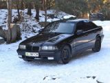 BMW 3 серия 1992 с пробегом 1 тыс.км. 2 л. в Житомире на Autos.ua