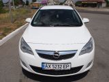 Opel astra j 2012 с пробегом 197 тыс.км. 1.7 л. в Харькове на Autos.ua