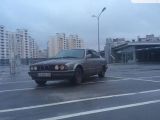 BMW X6 1988 с пробегом 340 тыс.км. 2 л. в Киеве на Autos.ua