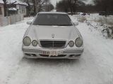 Mercedes-Benz E-Класс 2000 с пробегом 253 тыс.км. 2 л. в Луганске на Autos.ua