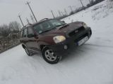 Hyundai Santa Fe 2002 с пробегом 300 тыс.км. 1.991 л. в Львове на Autos.ua
