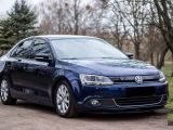 Volkswagen Jetta 2013 с пробегом 28 тыс.км. 1.984 л. в Киеве на Autos.ua