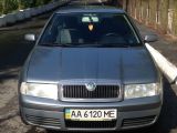 Skoda octavia tour 2006 с пробегом 180 тыс.км. 1.6 л. в Киеве на Autos.ua