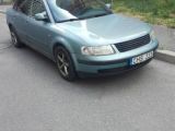 Volkswagen Passat 1999 с пробегом 205 тыс.км. 1.6 л. в Киеве на Autos.ua