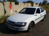 Opel vectra b 1998 с пробегом 400 тыс.км.  л. в Харькове на Autos.ua