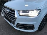 Audi SQ7 4.0 TDI tiptronic quattro (435 л.с.) 2017 с пробегом 3 тыс.км.  л. в Киеве на Autos.ua