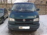Volkswagen Multivan 1998 з пробігом 229 тис.км. 2.5 л. в Киеве на Autos.ua