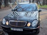 Mercedes-Benz E-Класс 2003 с пробегом 170 тыс.км. 3.2 л. в Киеве на Autos.ua