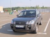Hyundai Tucson 2008 с пробегом 165 тыс.км. 1.975 л. в Киеве на Autos.ua