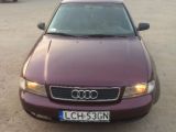 Audi A4 1996 с пробегом 300 тыс.км. 1.6 л. в Харькове на Autos.ua