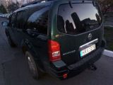 Nissan Pathfinder 2005 с пробегом 220 тыс.км. 2.5 л. в Киеве на Autos.ua