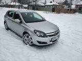 Opel Astra 2011 с пробегом 68 тыс.км. 1.6 л. в Макеевке на Autos.ua