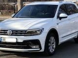 Volkswagen Tiguan 2016 з пробігом 32 тис.км. 2 л. в Киеве на Autos.ua