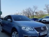 Volkswagen Passat 1.8 TSI AT (160 л.с.) 2008 с пробегом 145 тыс.км.  л. в Киеве на Autos.ua