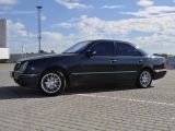 Mercedes-Benz E-Класс 2001 с пробегом 300 тыс.км. 3.2 л. в Львове на Autos.ua