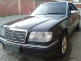 Mercedes-Benz E-Класс 1991 с пробегом 175 тыс.км. 3 л. в Харькове на Autos.ua