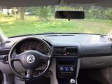 Volkswagen Golf 2000 с пробегом 240 тыс.км. 1.595 л. в Черкассах на Autos.ua