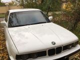 BMW 5 серия 520i 4AT (150 л.с.) 1989 с пробегом 395 тыс.км.  л. в Харькове на Autos.ua