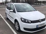 Volkswagen Touran 2015 з пробігом 14 тис.км. 1.6 л. в Киеве на Autos.ua