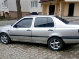 Volkswagen Vento 1995 з пробігом 350 тис.км. 1.8 л. в Львове на Autos.ua