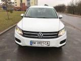Volkswagen Tiguan 2014 с пробегом 98 тыс.км. 2 л. в Ровно на Autos.ua