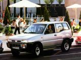 Nissan Terrano II , внедорожник 3 дв. (1993 - 1996)