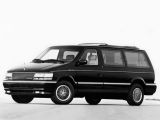 Chrysler Town & Country II , минивэн (1990 - 1995)