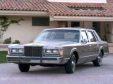 Lincoln Town Car I , седан (1980 - 1989)