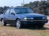 Pontiac Sunbird III , седан (1988 - 1994)